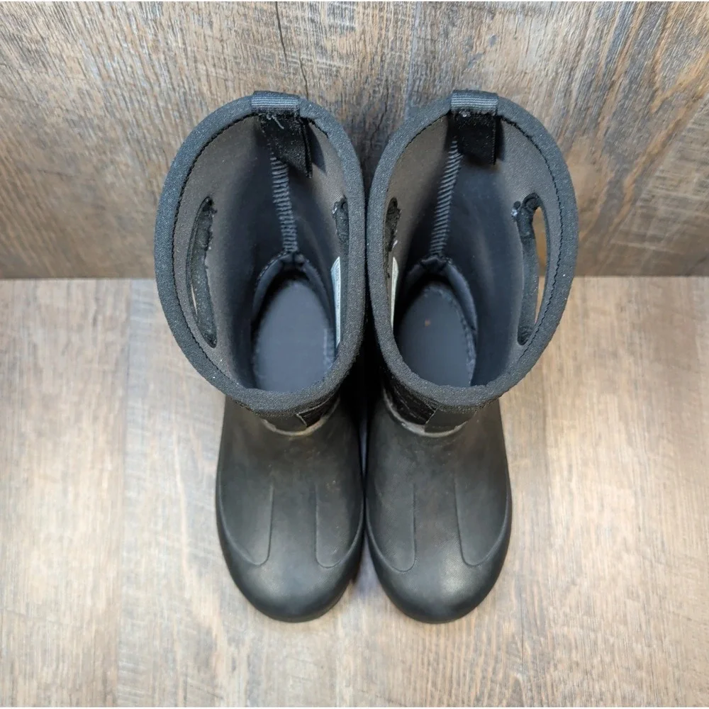 BOGS Kids Youth Size 2 Neo Classic Metallic Mountain Black Rain Boots Unisex